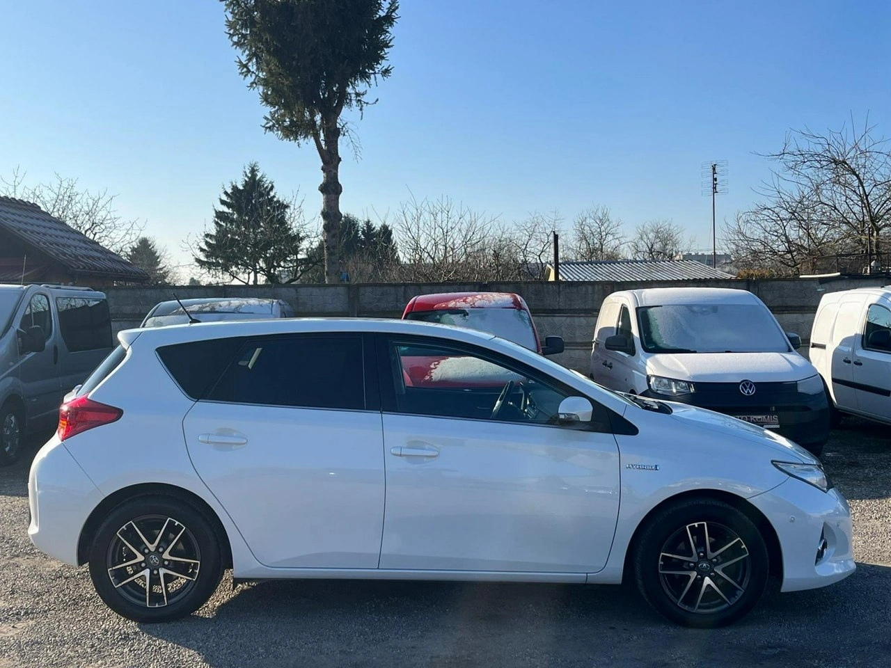 Toyota Auris - Zdjęcie 13