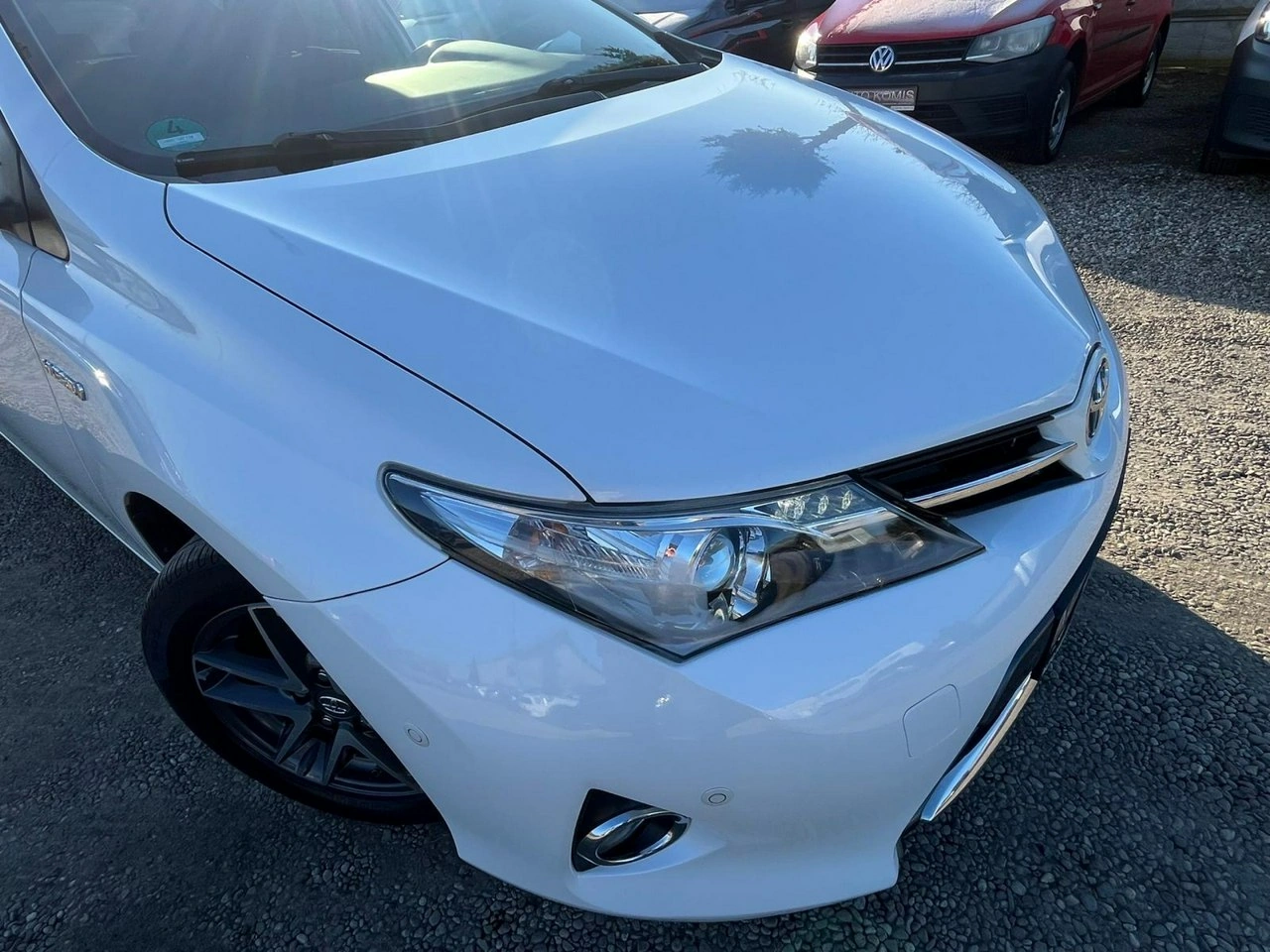 Toyota Auris - Zdjęcie 18