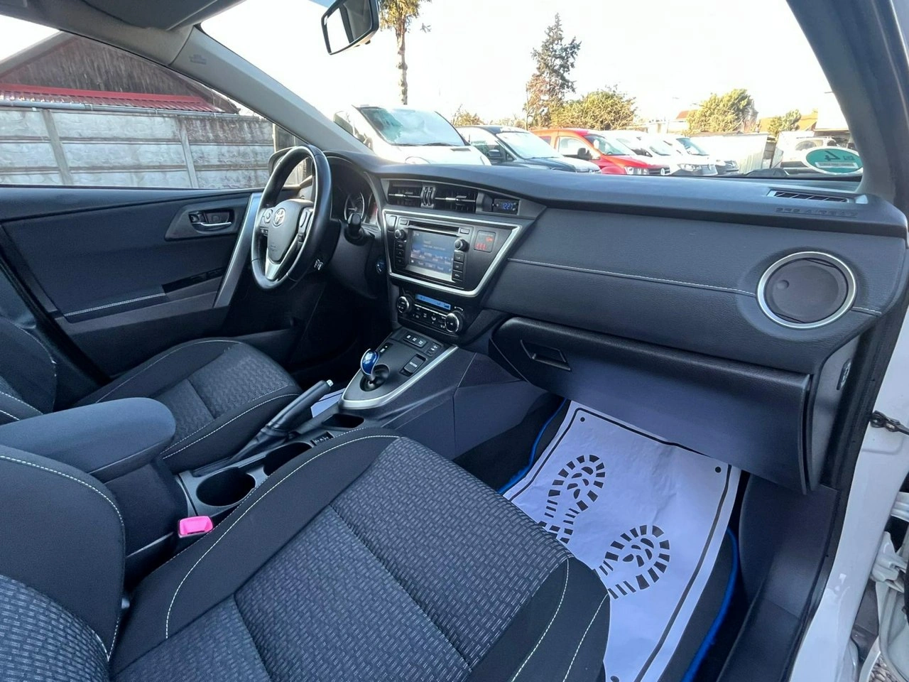 Toyota Auris - Zdjęcie 29