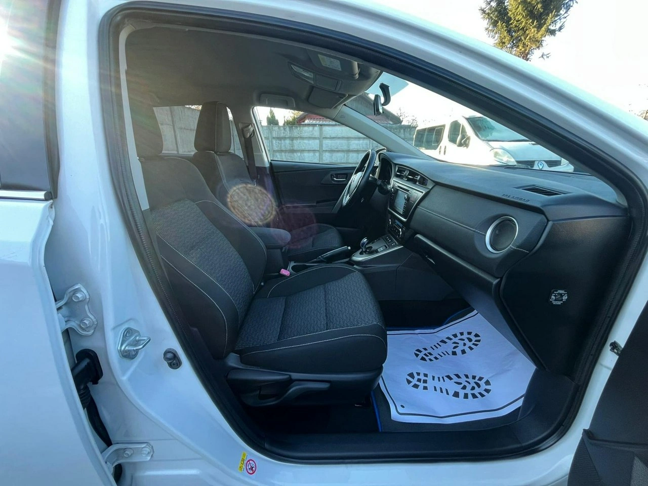 Toyota Auris - Zdjęcie 7