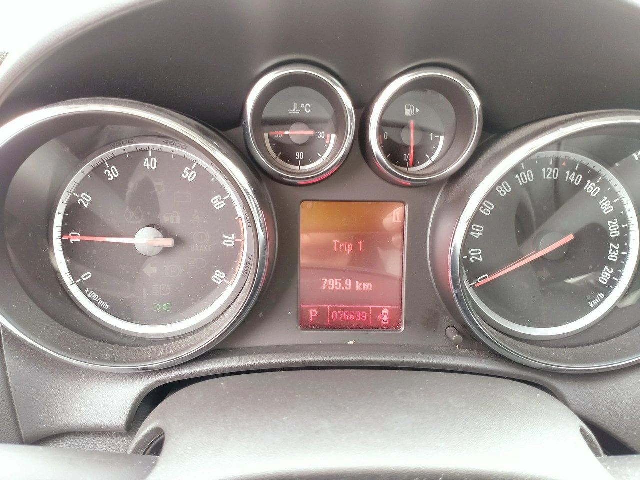 Opel Astra - Zdjęcie 12