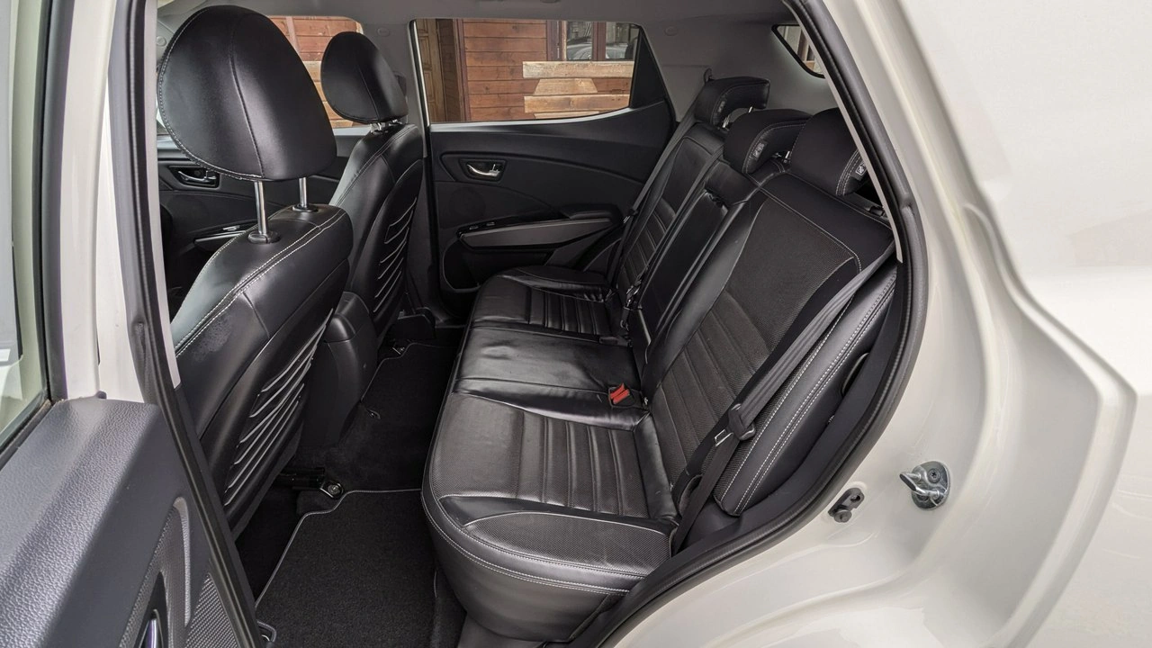 SsangYong XLV - Zdjęcie 15