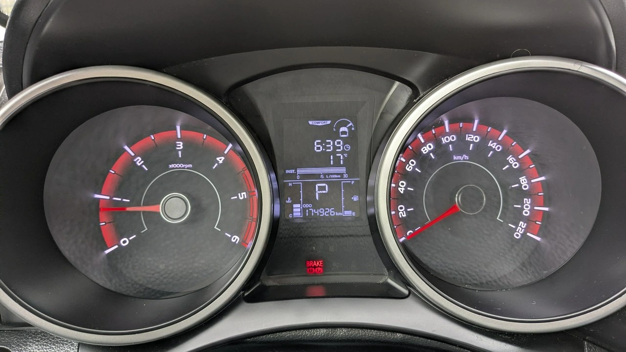 SsangYong XLV - Zdjęcie 21