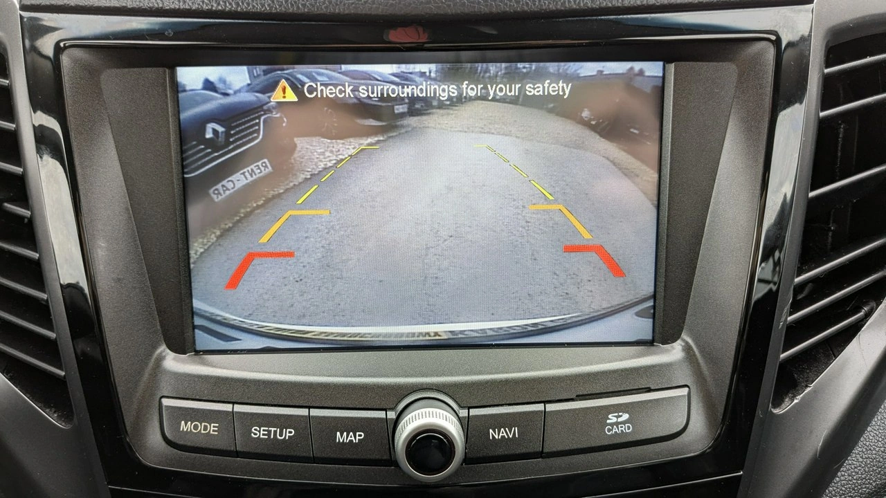 SsangYong XLV - Zdjęcie 28