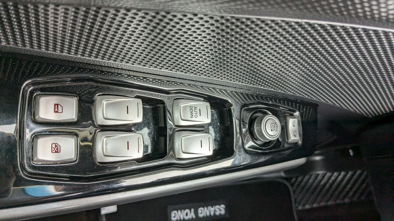 SsangYong XLV - Zdjęcie 32