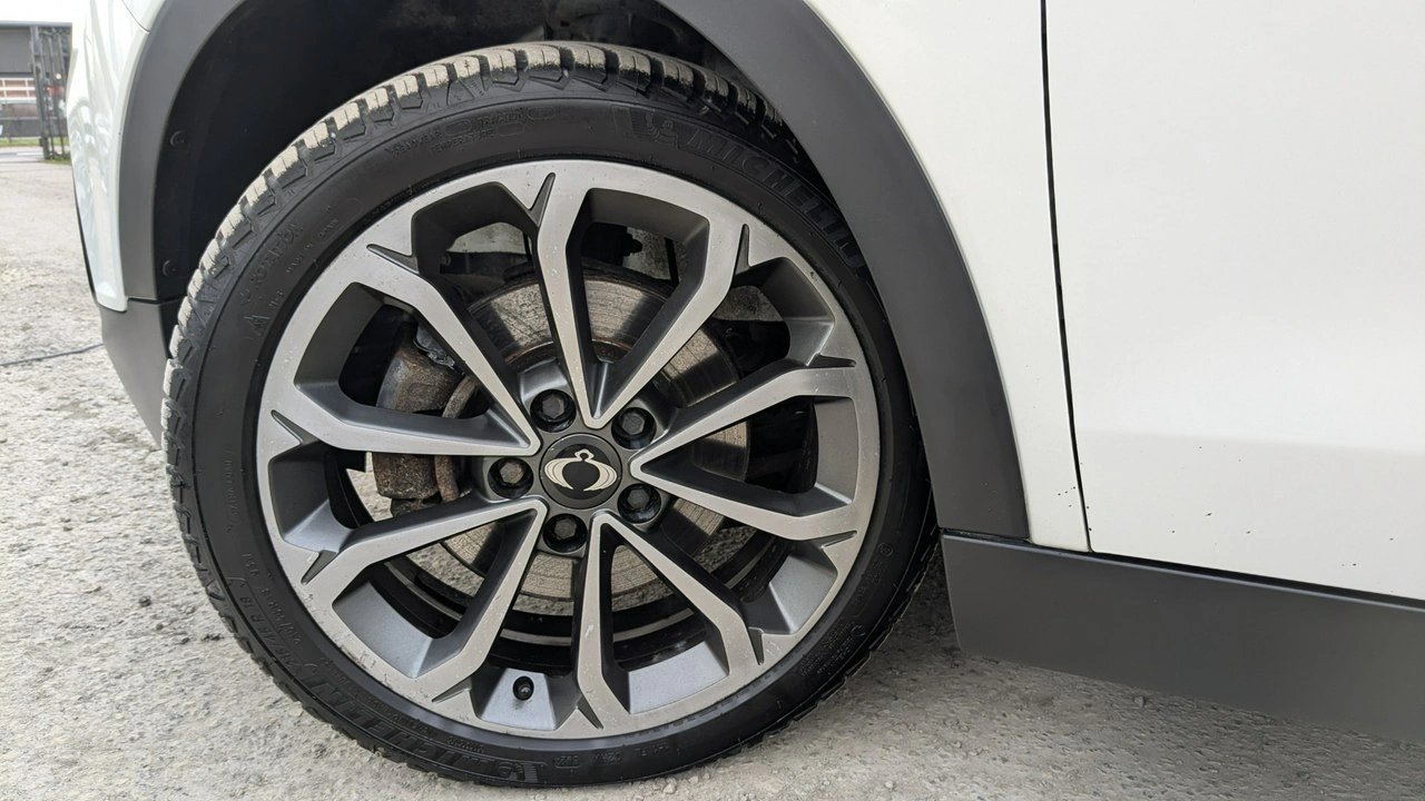 SsangYong XLV - Zdjęcie 38