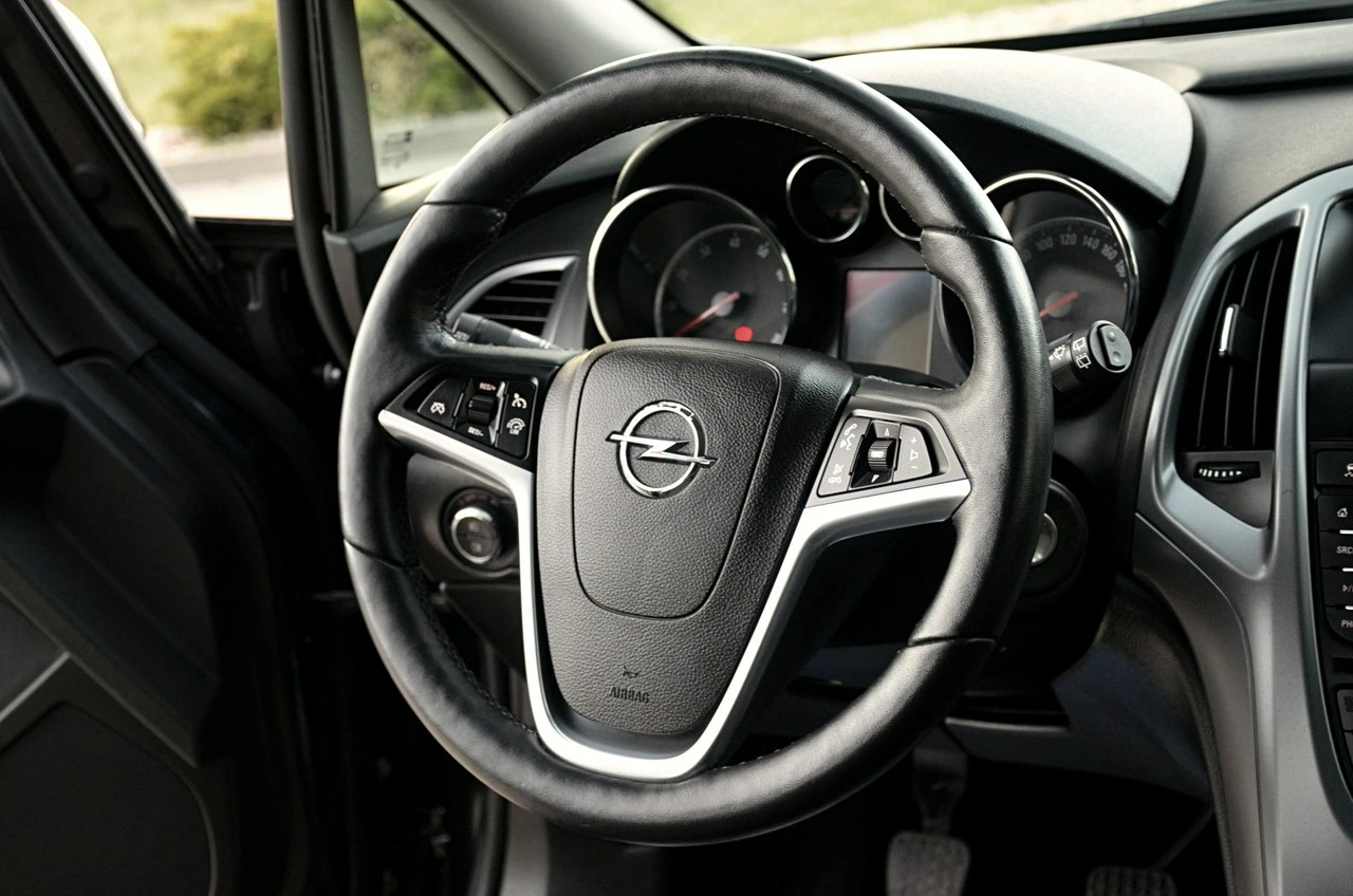 Opel Astra - Zdjęcie 15