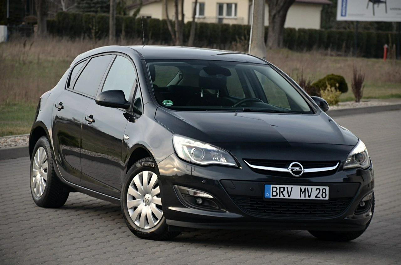 Opel Astra - Zdjęcie 1