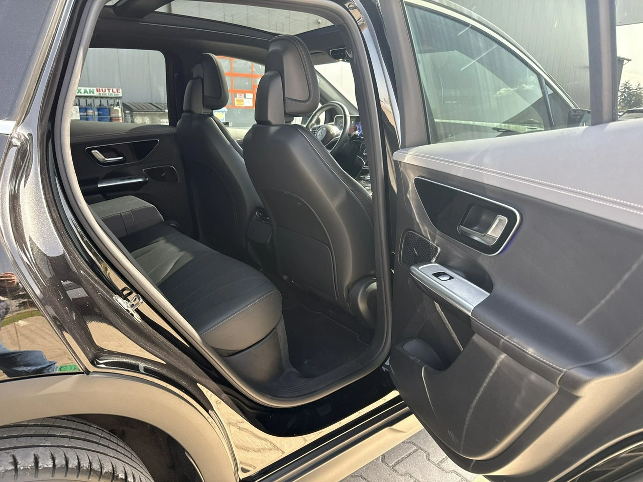 Mercedes EQE - Zdjęcie 18