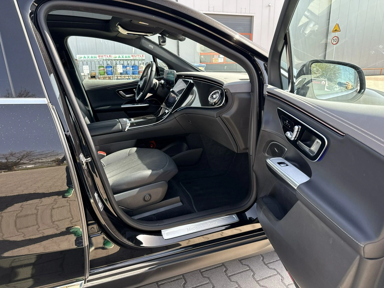 Mercedes EQE - Zdjęcie 20