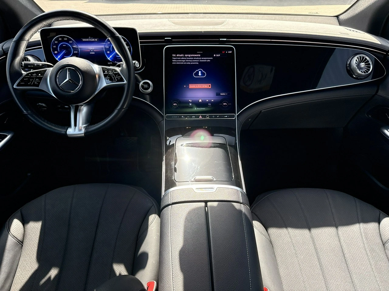 Mercedes EQE - Zdjęcie 23