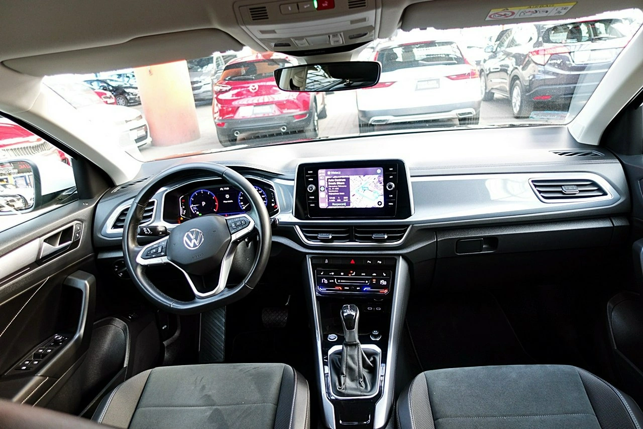 Volkswagen T-Roc - Zdjęcie 11