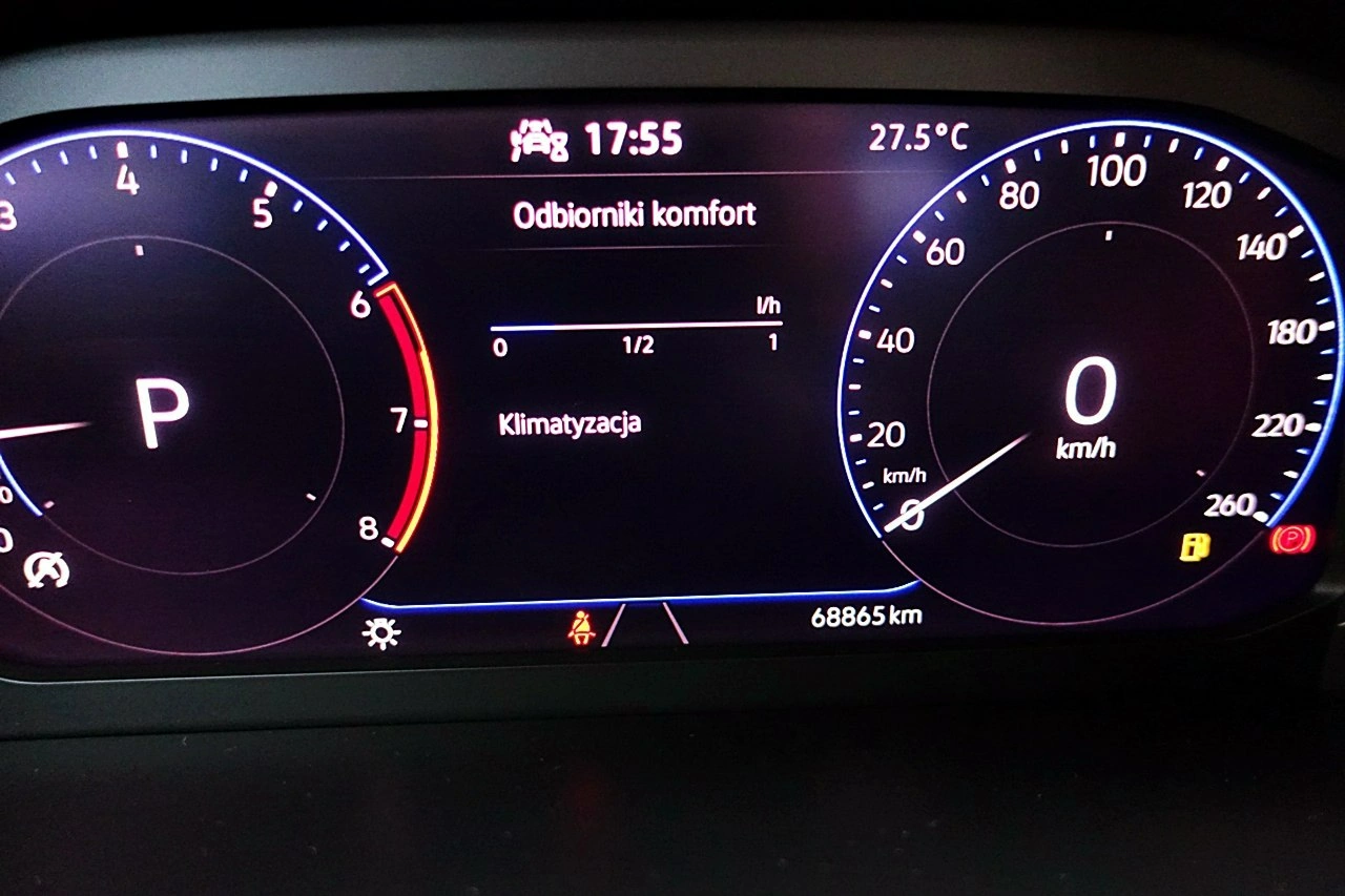 Volkswagen T-Roc - Zdjęcie 32