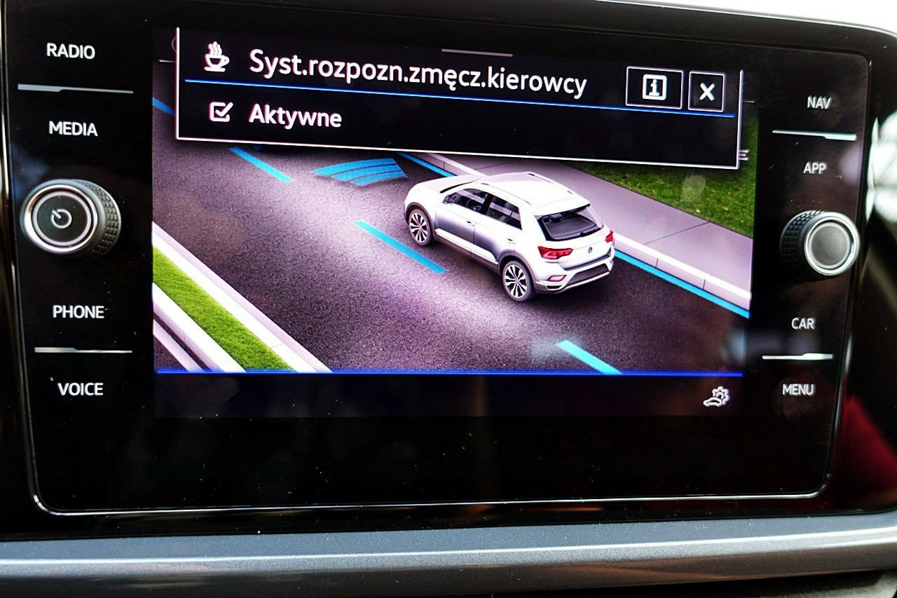 Volkswagen T-Roc - Zdjęcie 26