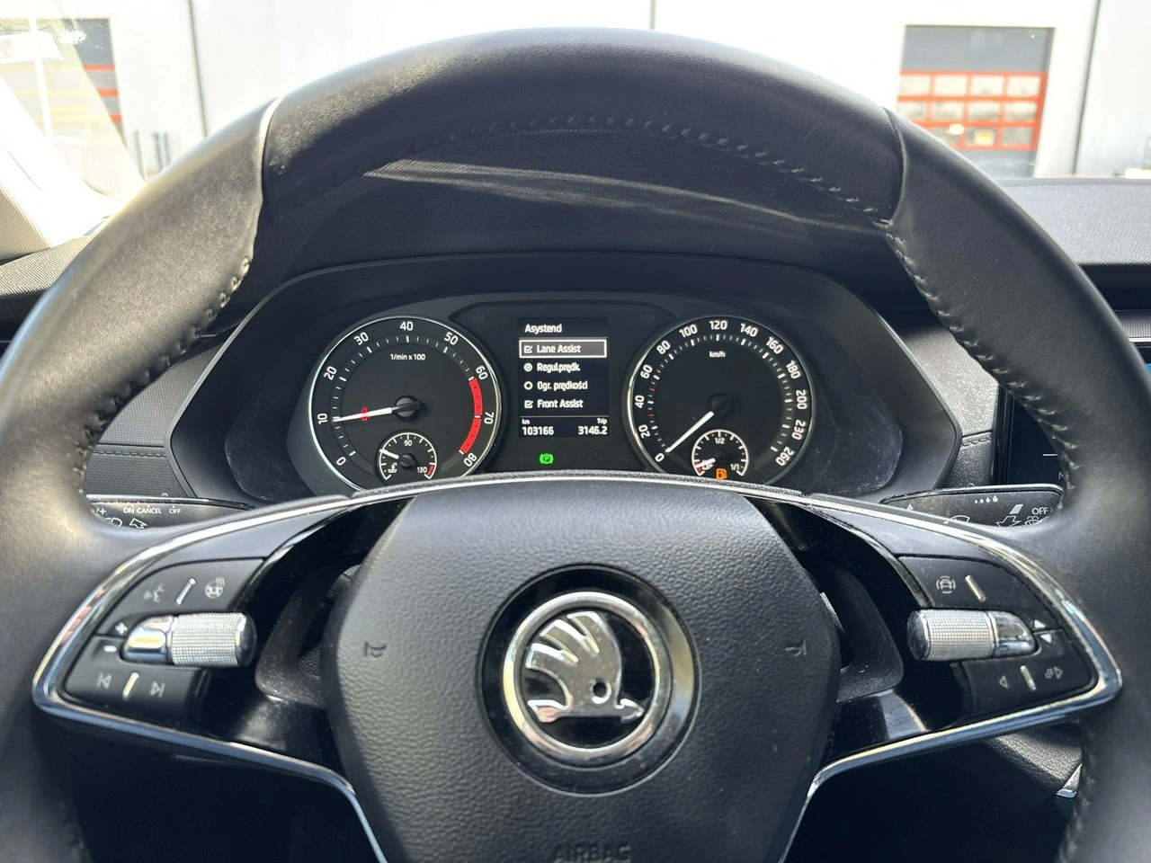 Skoda Octavia - Zdjęcie 14