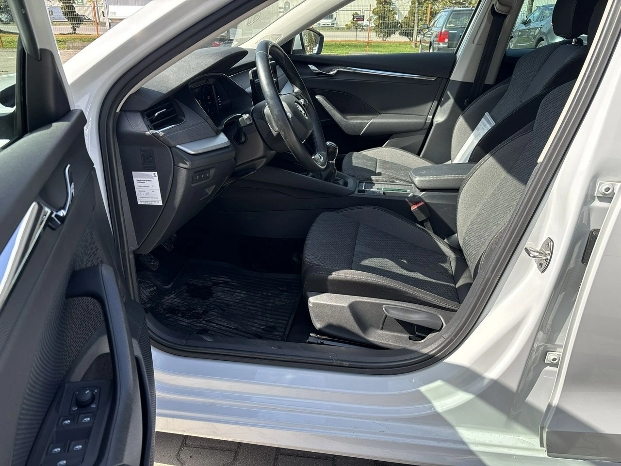 Skoda Octavia - Zdjęcie 10