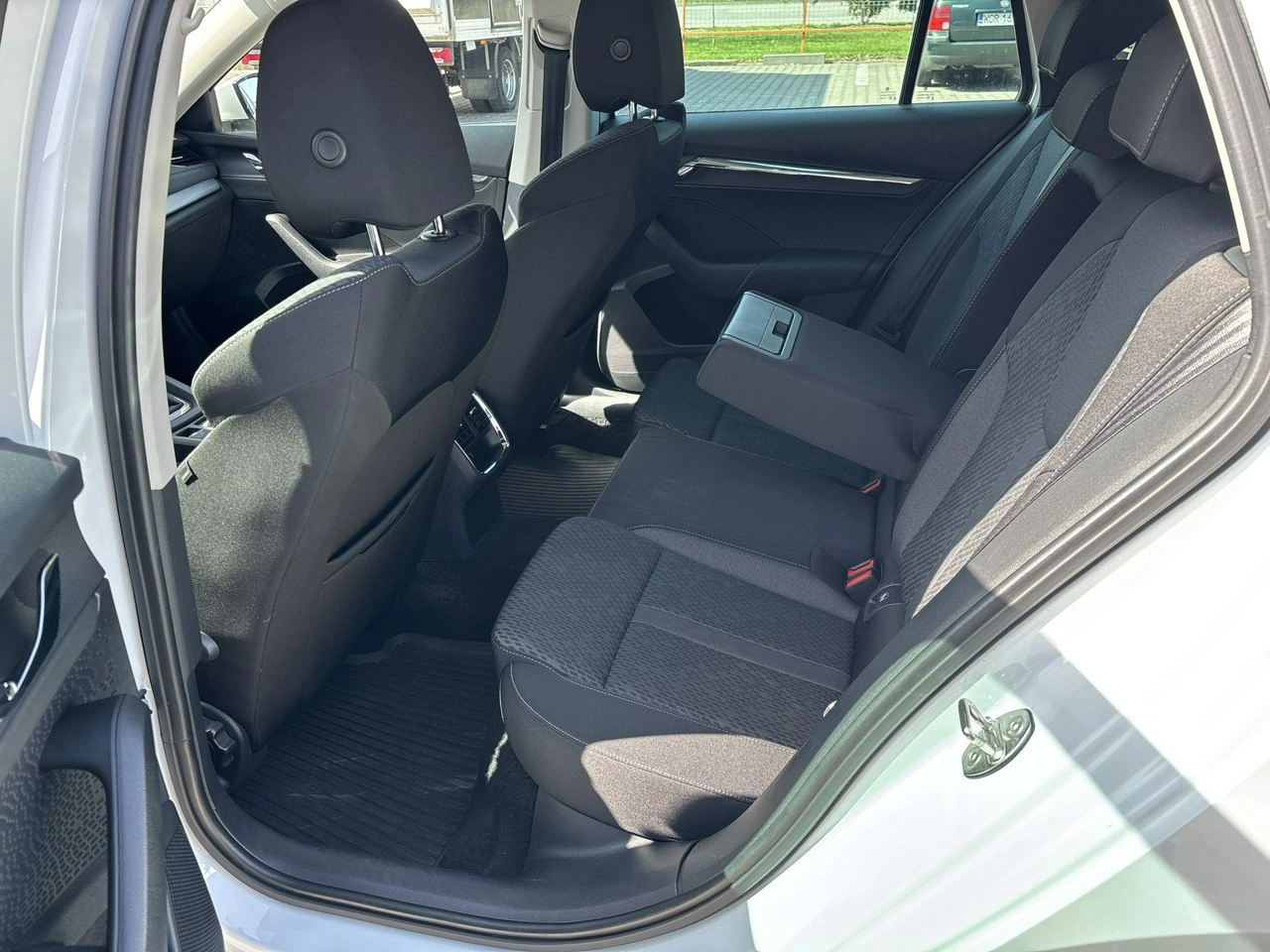 Skoda Octavia - Zdjęcie 11