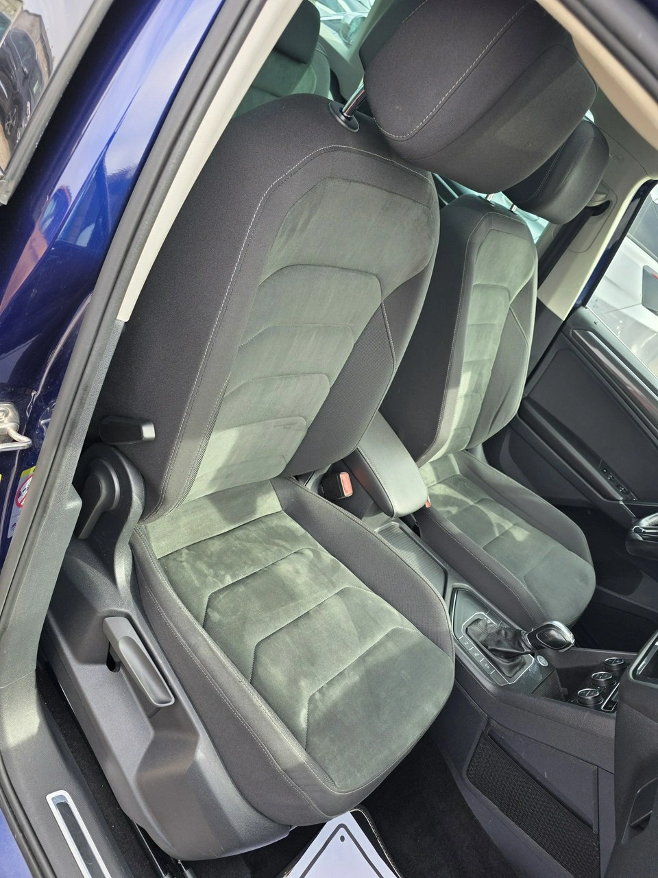 Volkswagen Tiguan - Zdjęcie 10