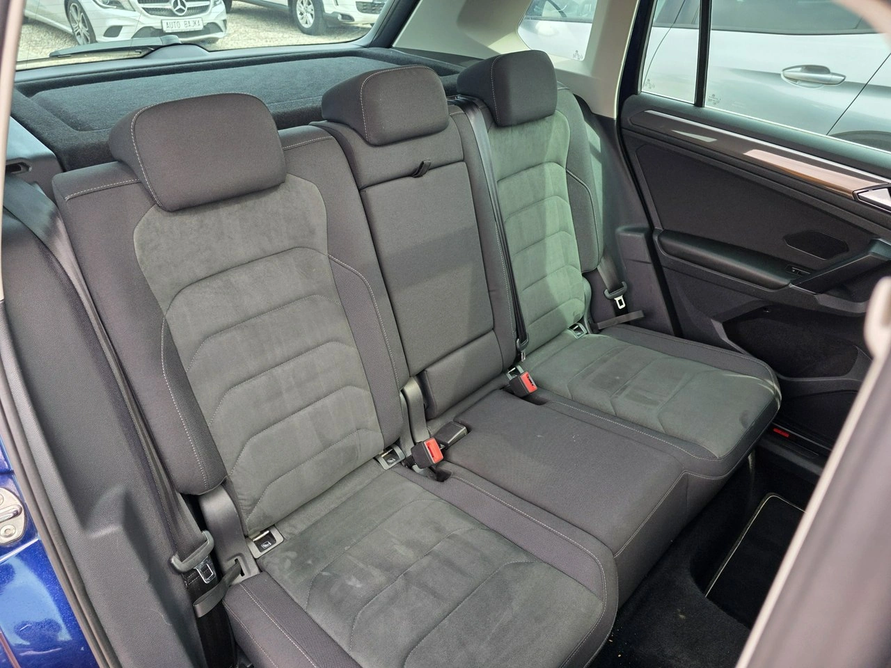 Volkswagen Tiguan - Zdjęcie 12