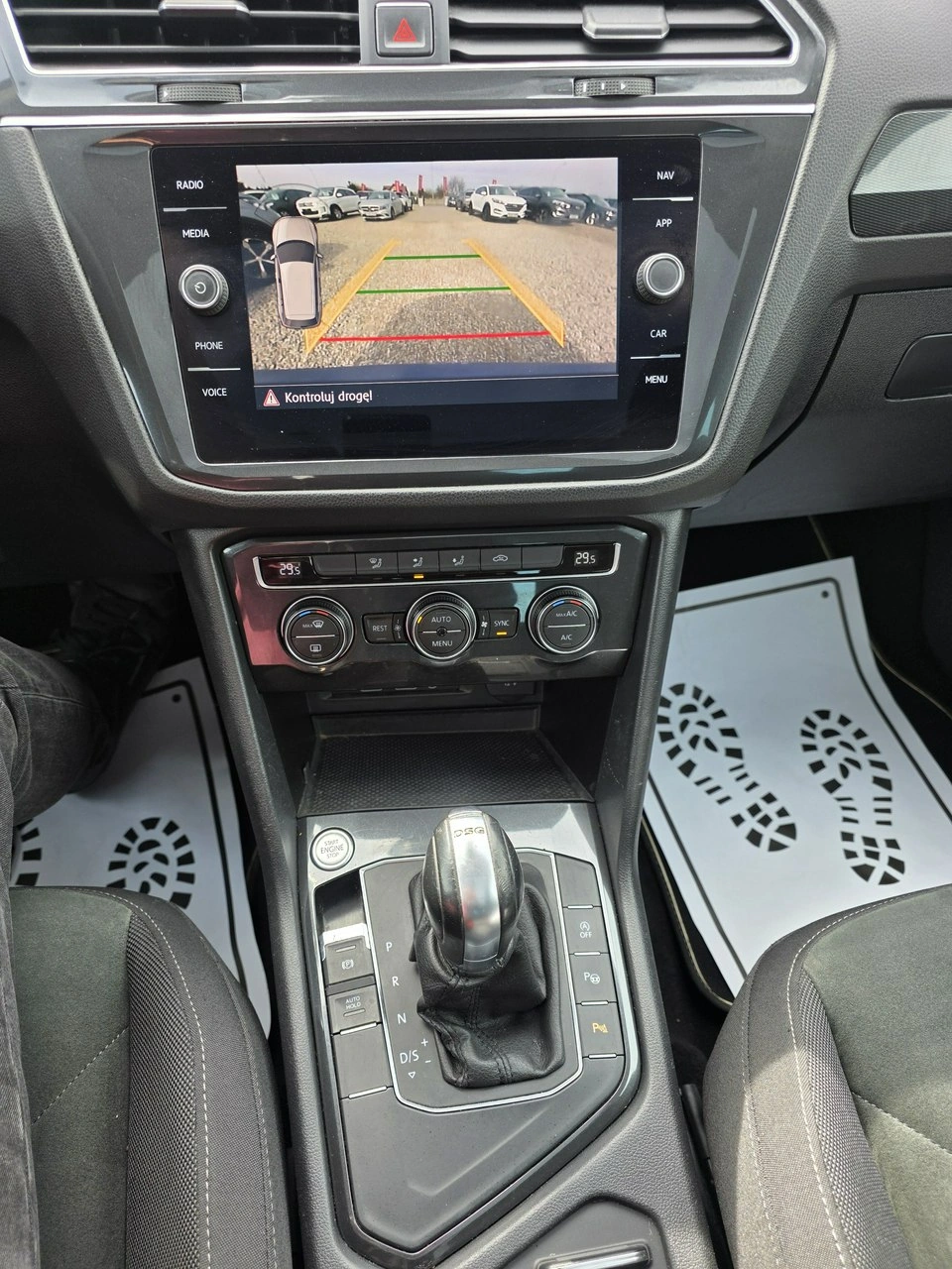 Volkswagen Tiguan - Zdjęcie 4