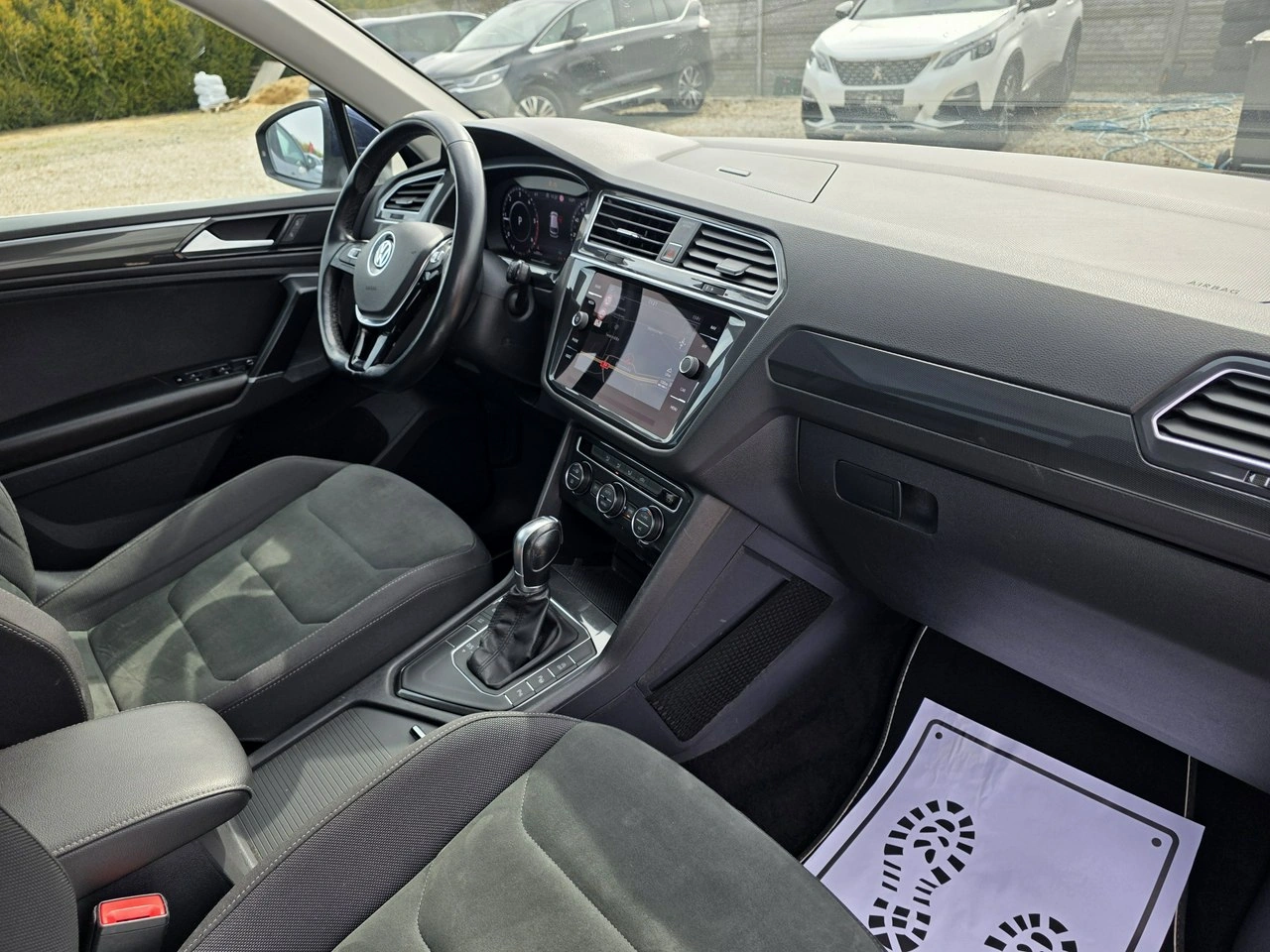 Volkswagen Tiguan - Zdjęcie 5