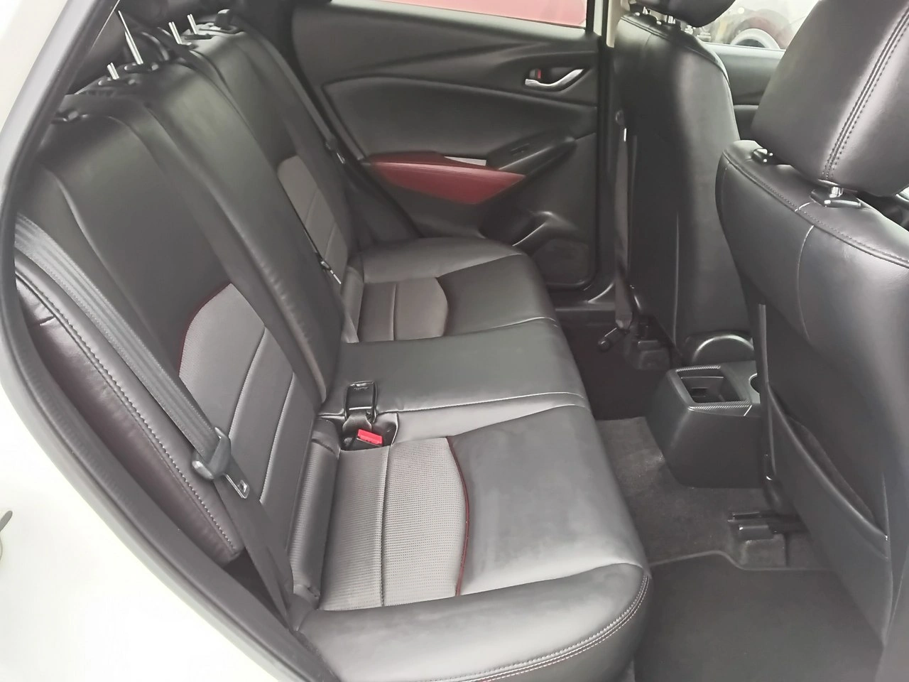 Mazda CX-3 - Zdjęcie 12