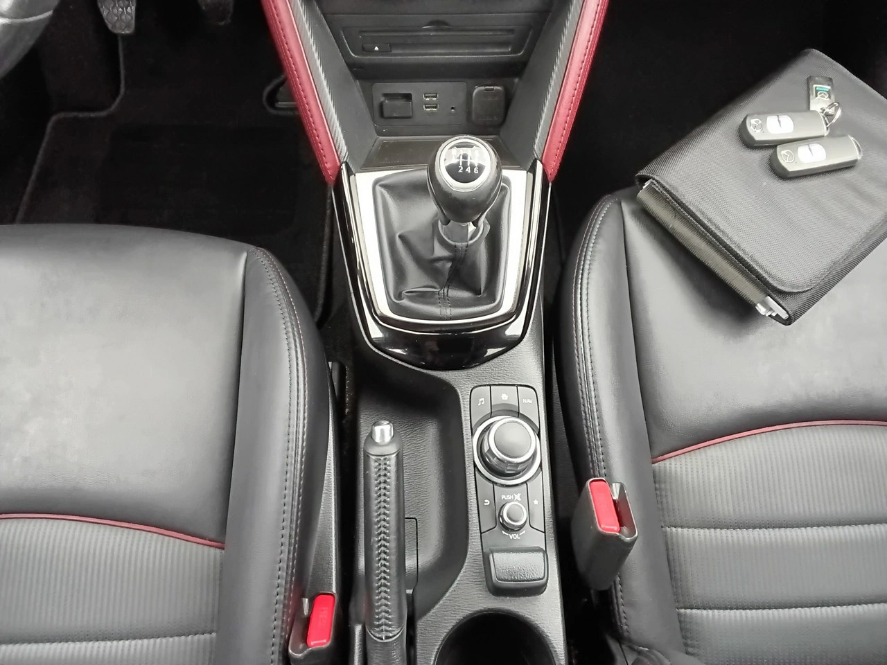 Mazda CX-3 - Zdjęcie 19