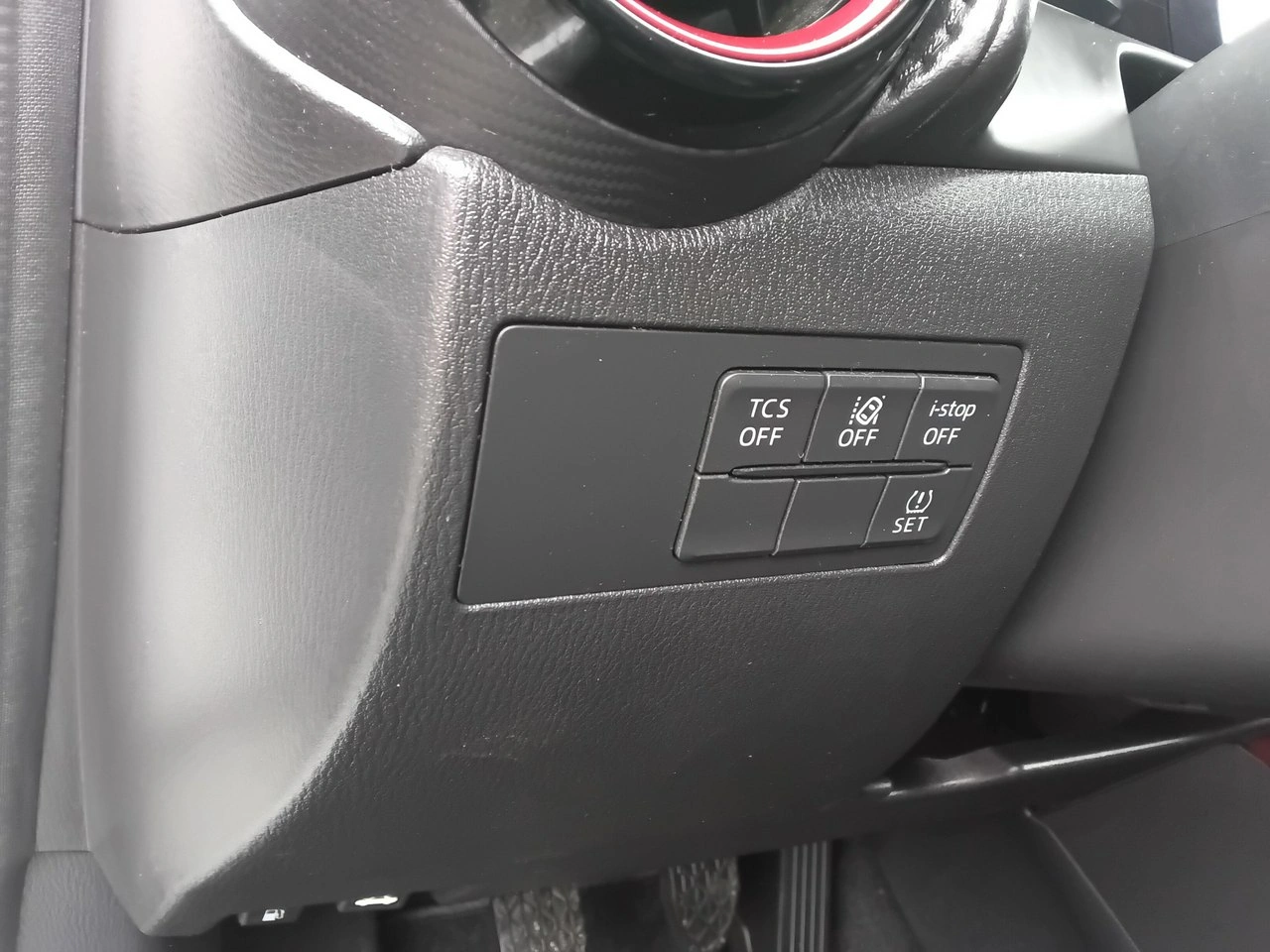 Mazda CX-3 - Zdjęcie 28