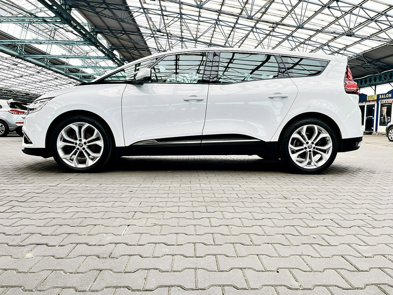 Renault Grand Scenic - Zdjęcie 68