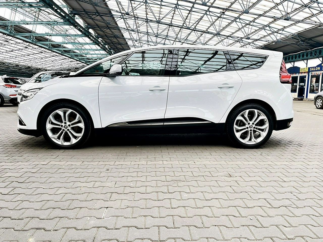 Renault Grand Scenic - Zdjęcie 60