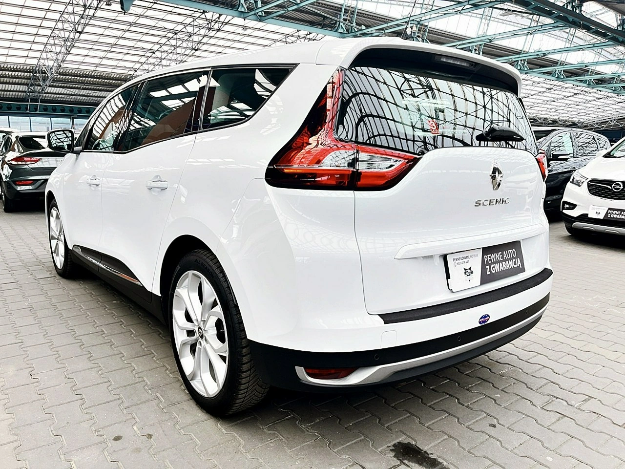 Renault Grand Scenic - Zdjęcie 8