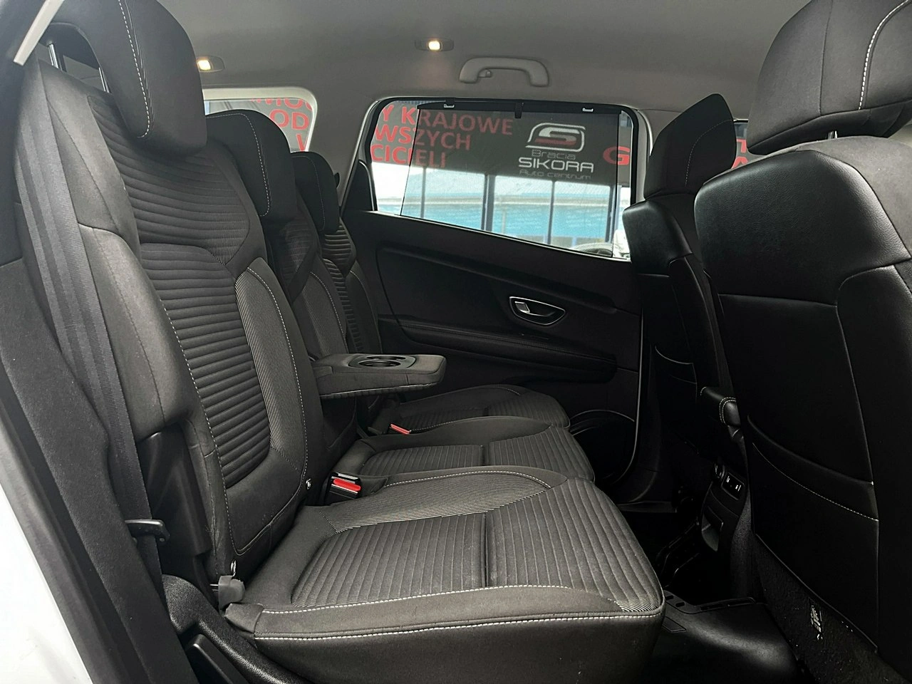 Renault Grand Scenic - Zdjęcie 11