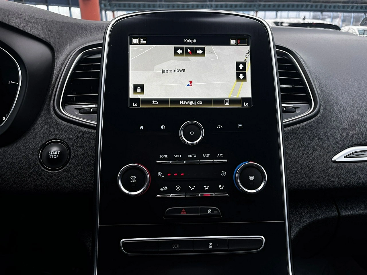 Renault Grand Scenic - Zdjęcie 22