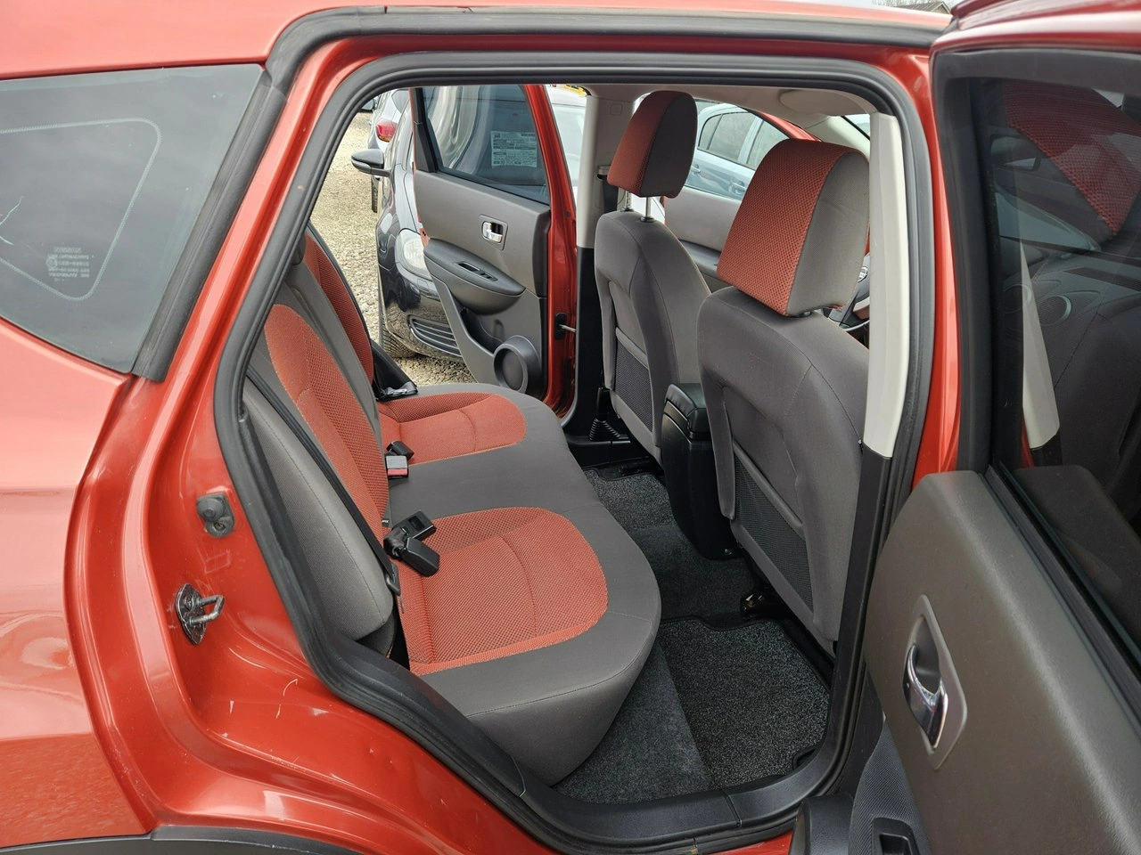 Nissan Qashqai - Zdjęcie 10