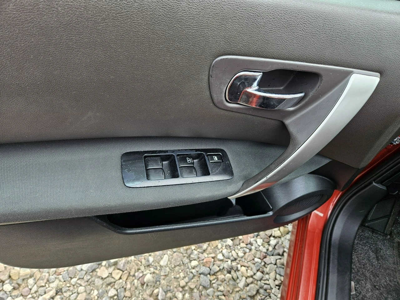 Nissan Qashqai - Zdjęcie 12