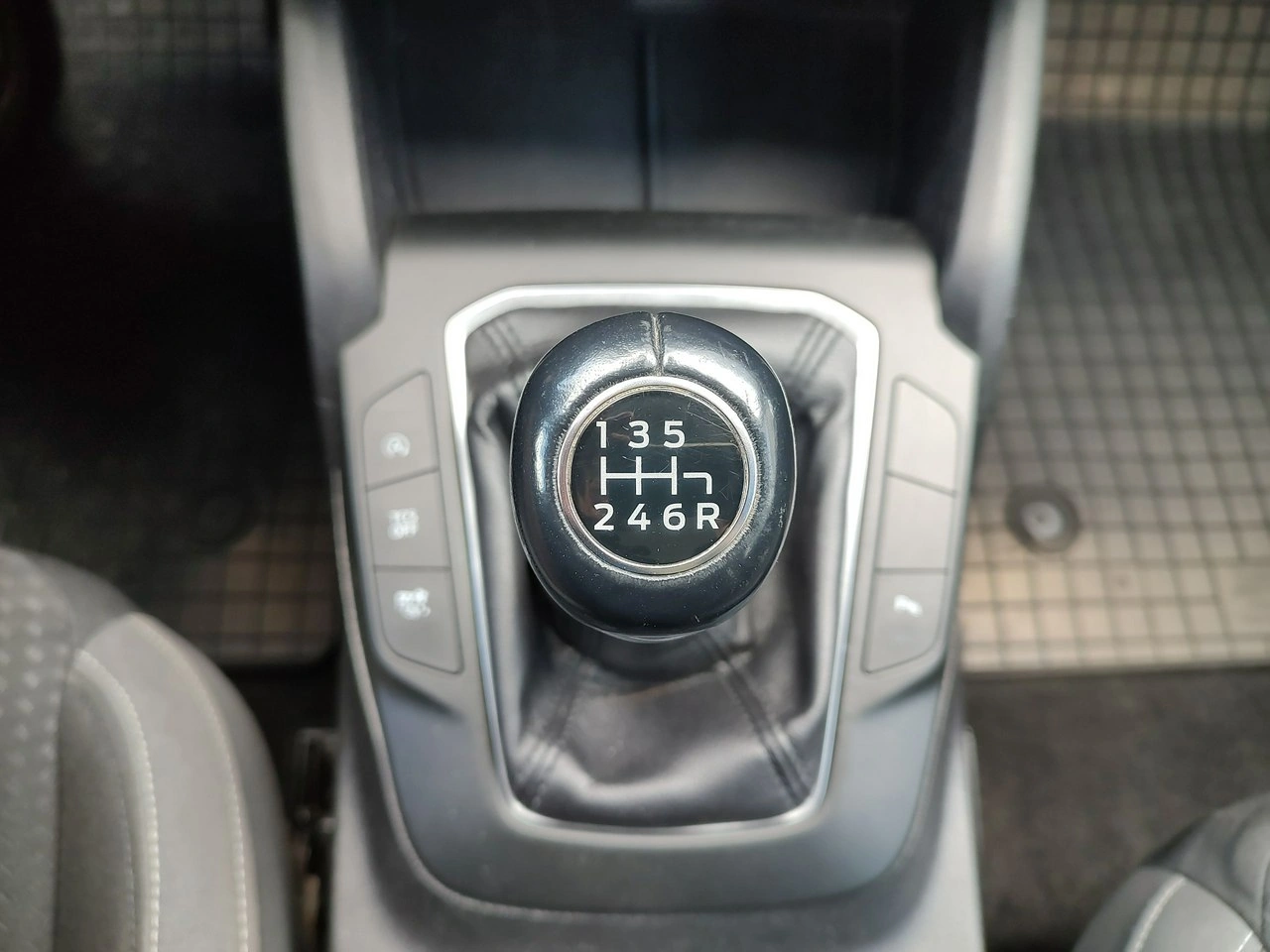 Ford Focus - Zdjęcie 18