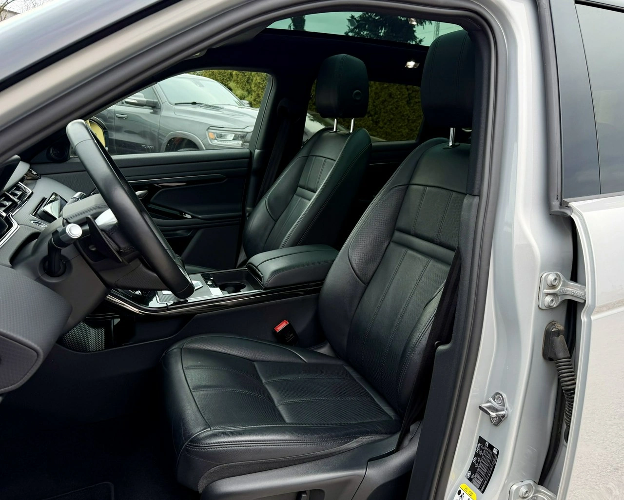 Land Rover Range Rover Evoque - Zdjęcie 14