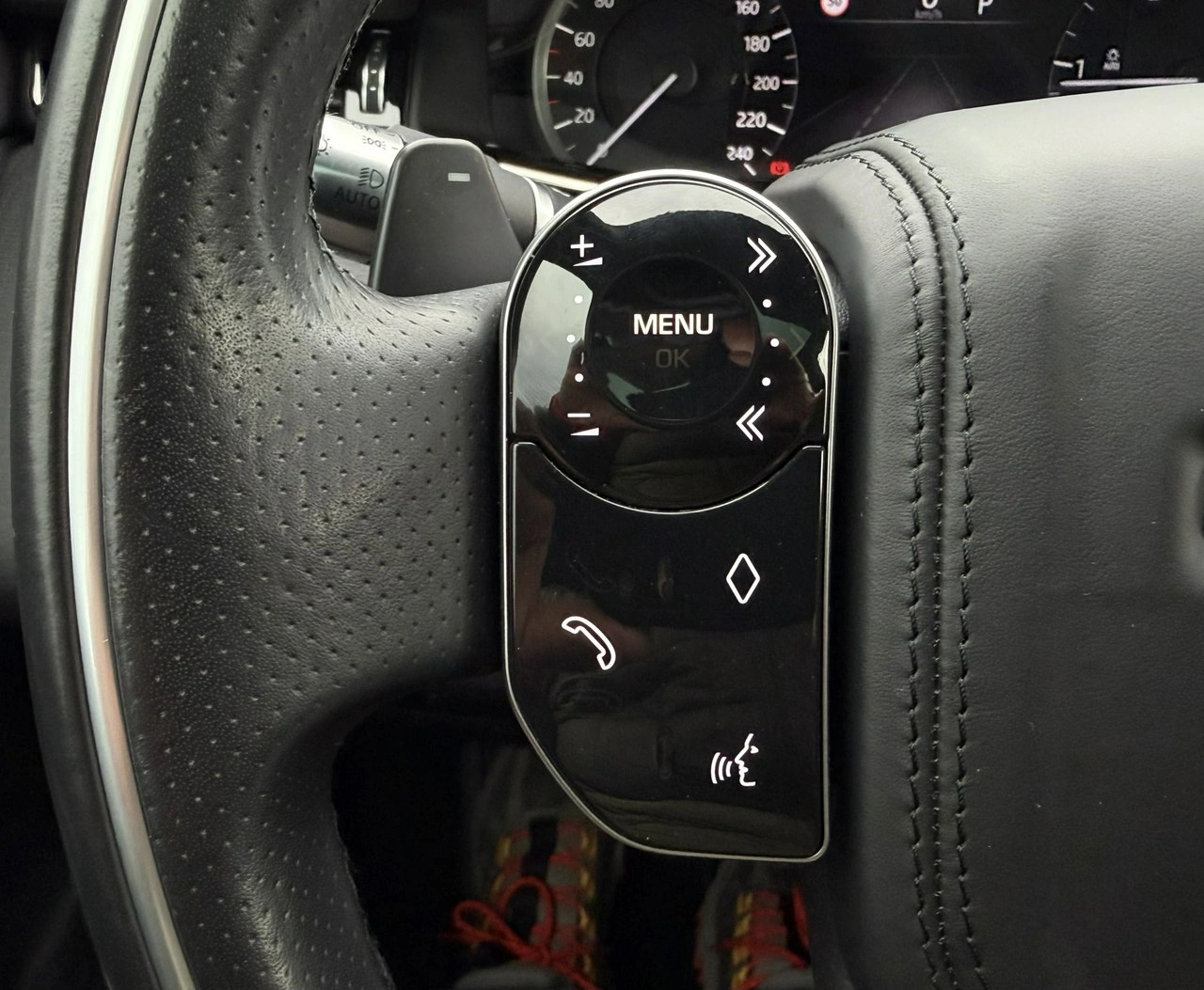 Land Rover Range Rover Evoque - Zdjęcie 24