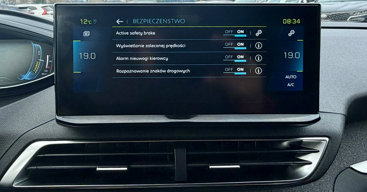 Peugeot 3008 - Zdjęcie 30