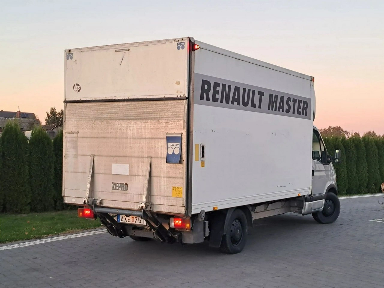 Renault Master - Zdjęcie 10