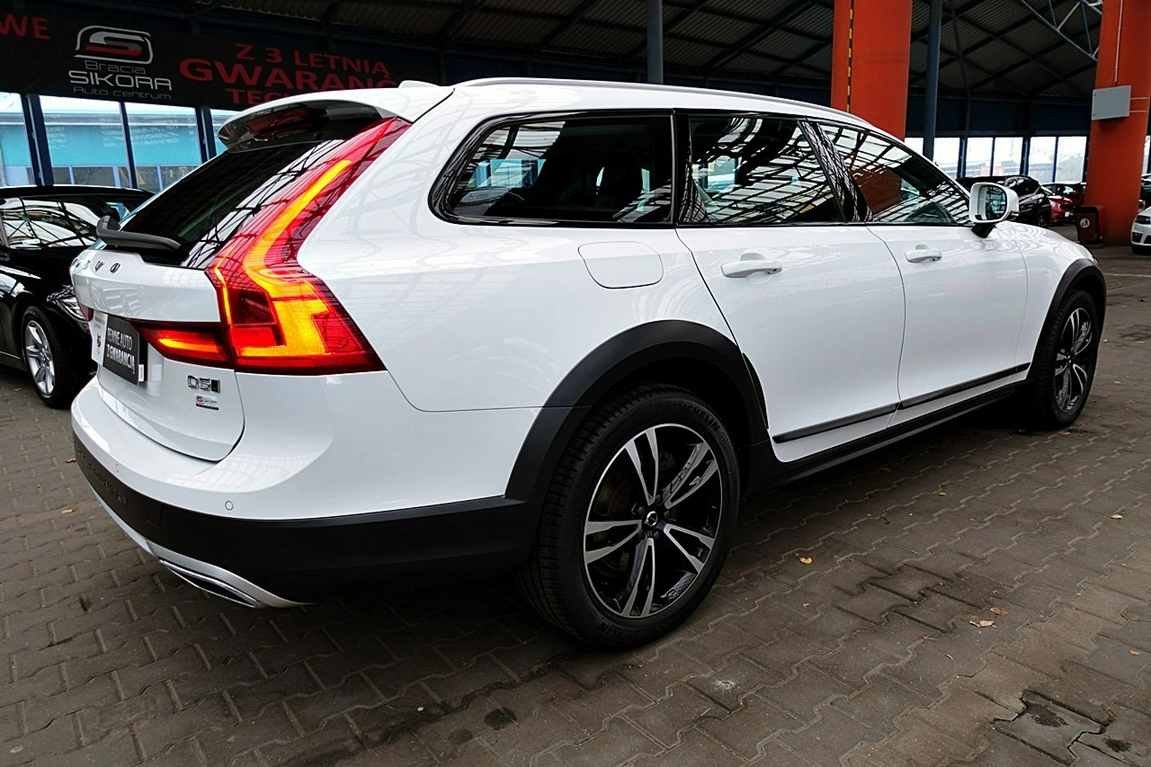 Volvo V90 Cross Country - Zdjęcie 52