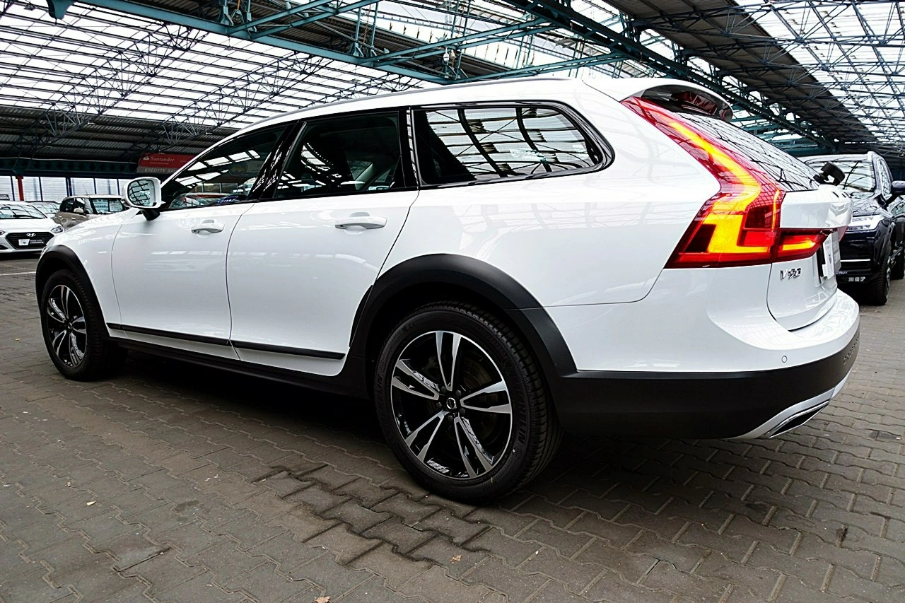 Volvo V90 Cross Country - Zdjęcie 69