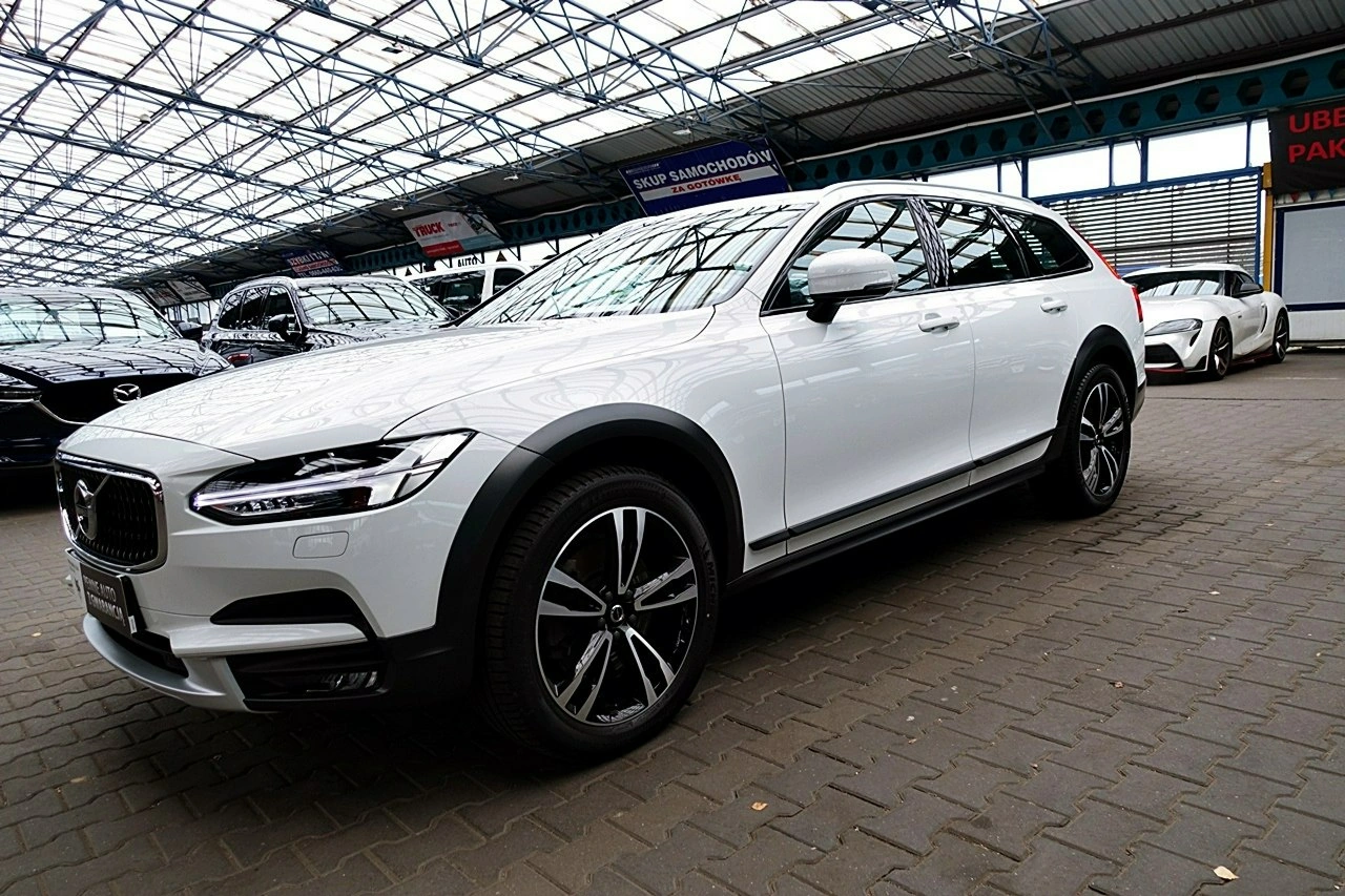 Volvo V90 Cross Country - Zdjęcie 63