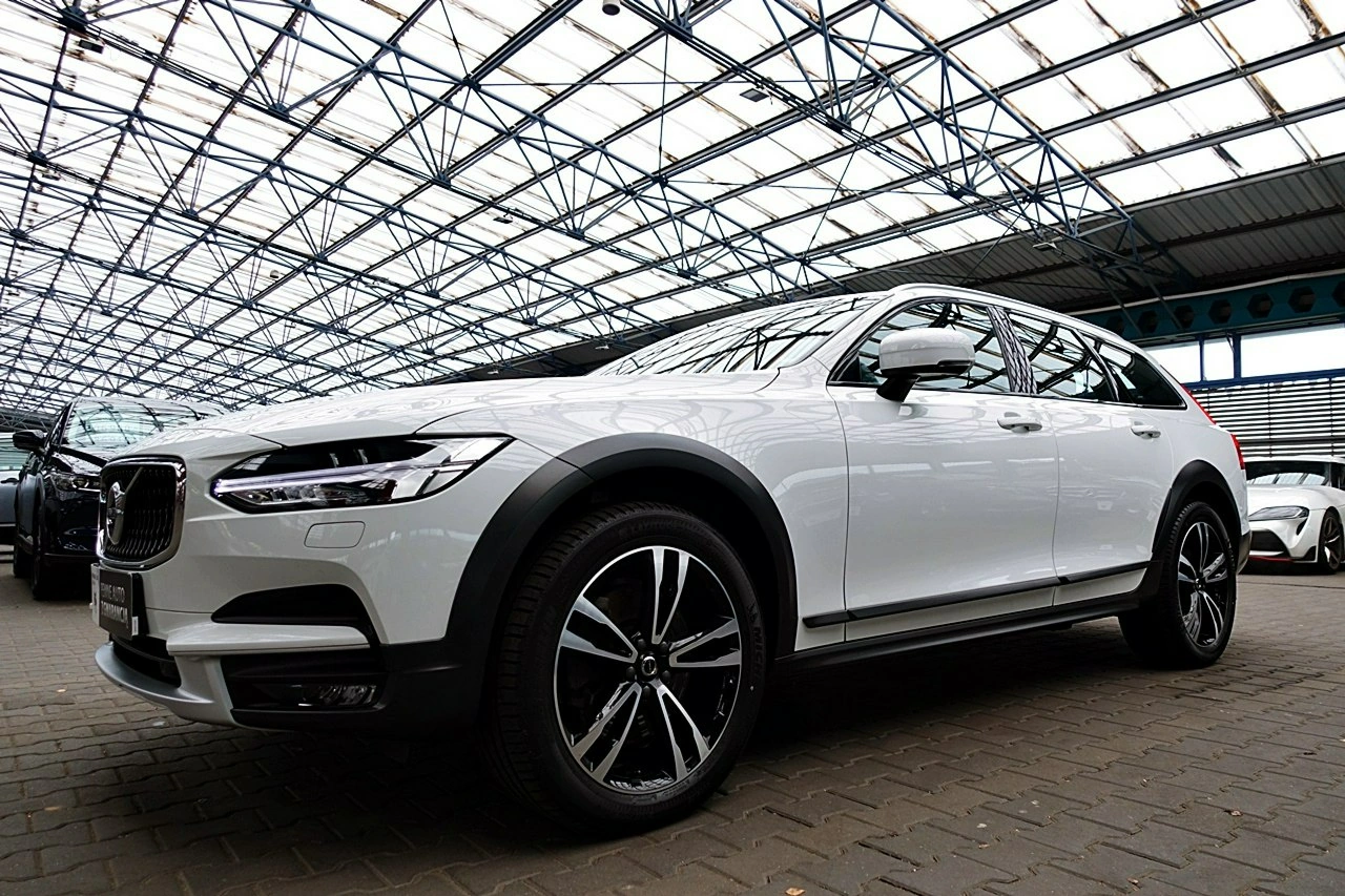 Volvo V90 Cross Country - Zdjęcie 70