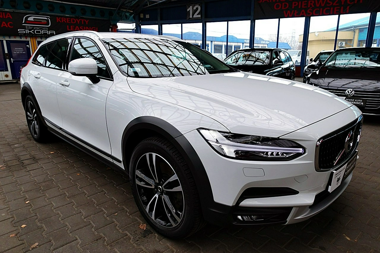 Volvo V90 Cross Country - Zdjęcie 8