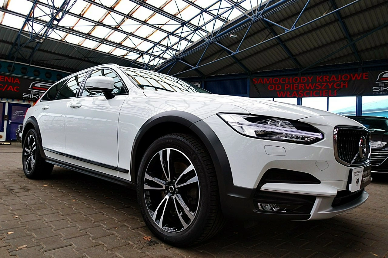 Volvo V90 Cross Country - Zdjęcie 56