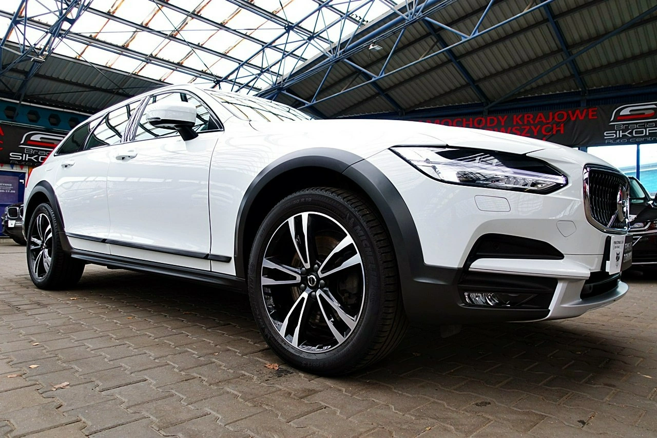 Volvo V90 Cross Country - Zdjęcie 77