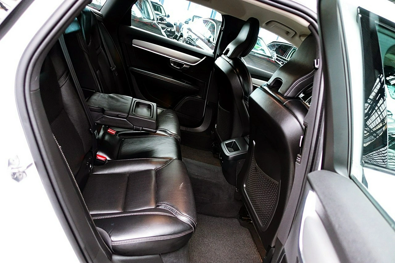 Volvo V90 Cross Country - Zdjęcie 10