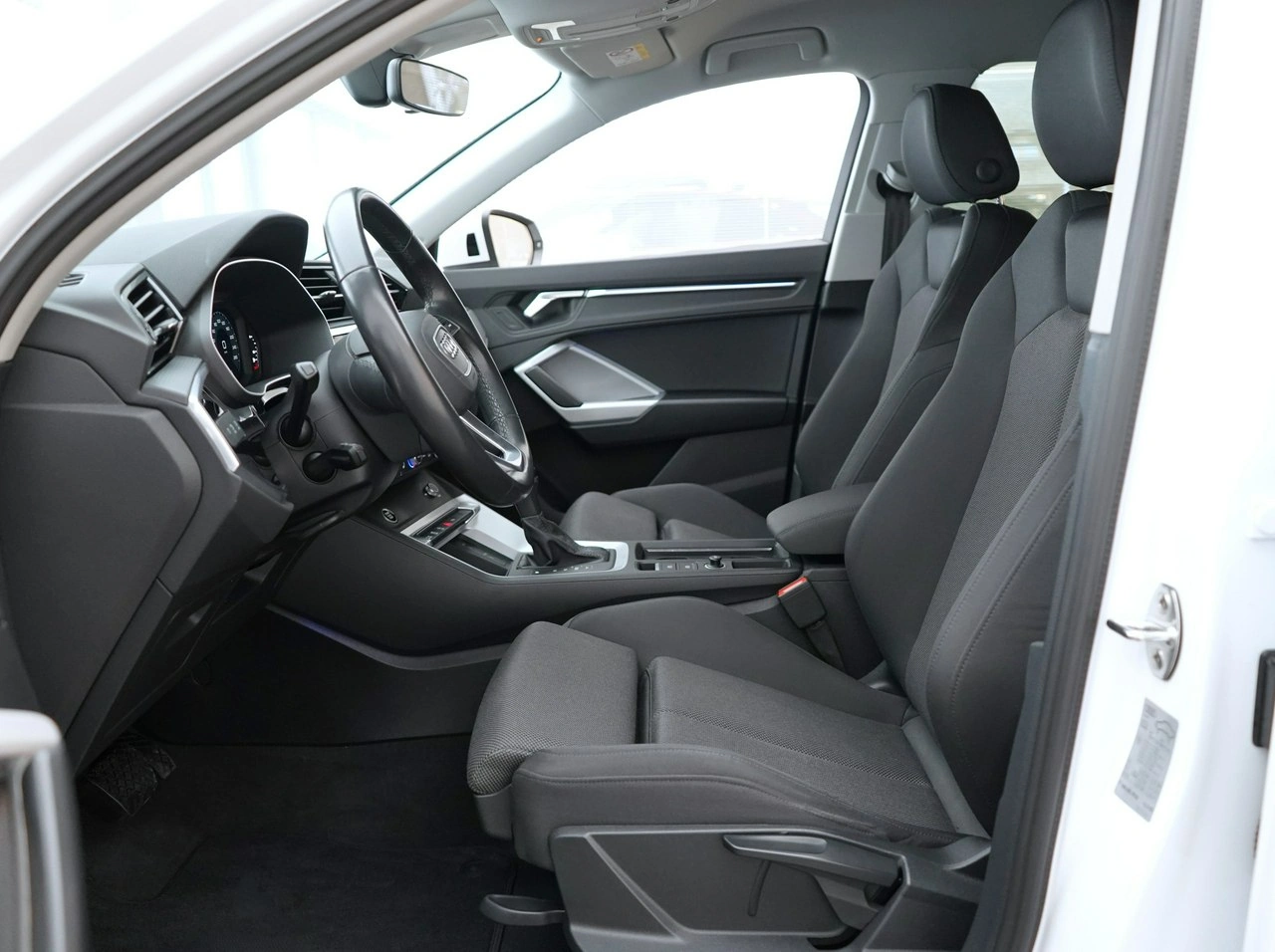 Audi Q3 - Zdjęcie 16