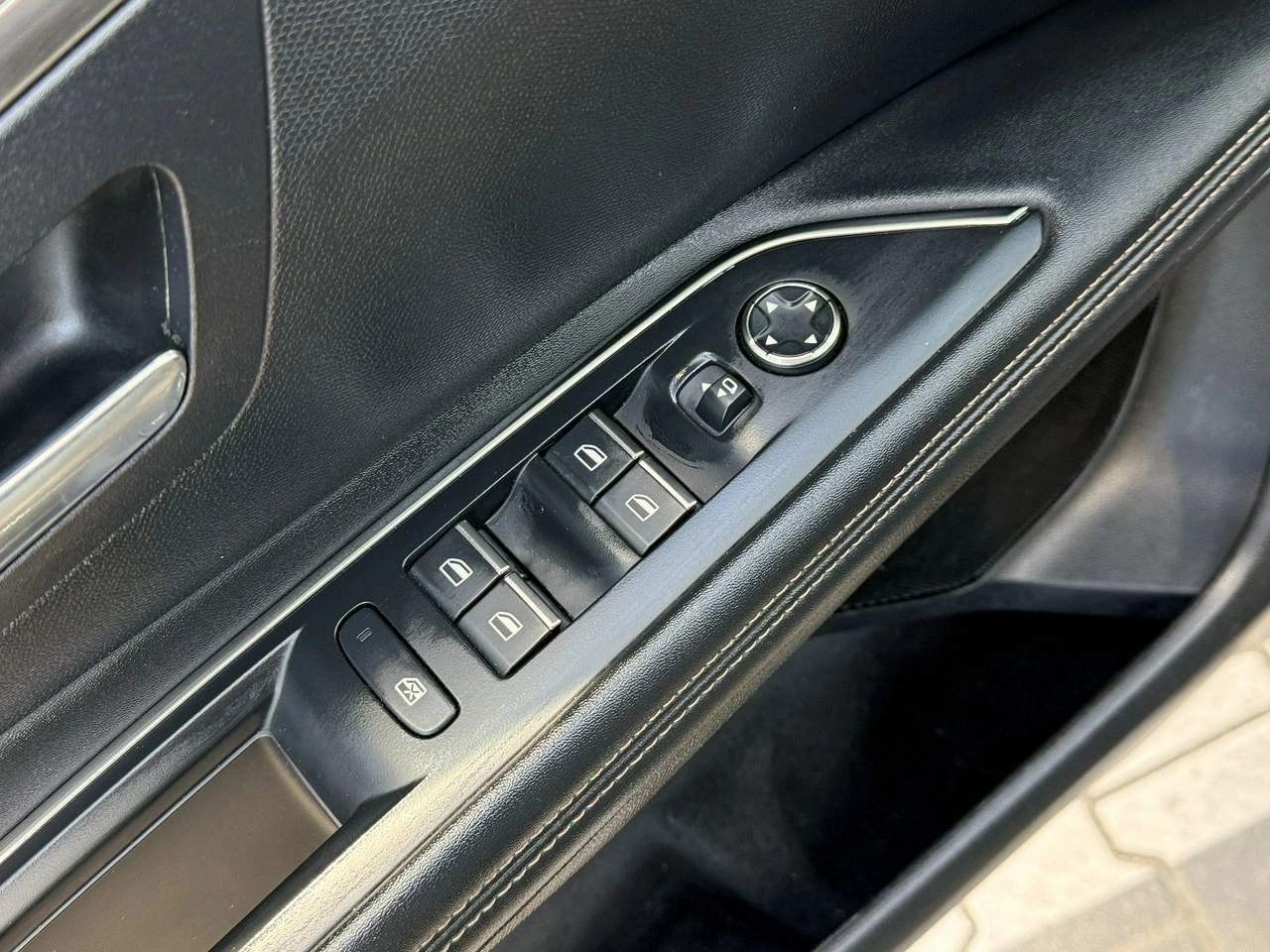 Peugeot 3008 - Zdjęcie 11